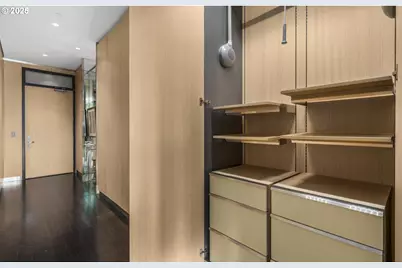 420 NW 11th Ave #1105, Portland, OR 97209 - Photo 30