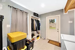 352 NE Polk Station Rd, Dallas, OR 97338 - Photo 16