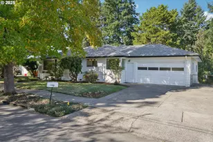 11851 SE Madison St, Portland, OR 97216 - Photo 4