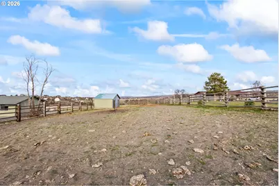 896 SE Dover Ln, Madras, OR 97741 - Photo 38