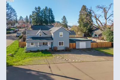 1220 10th St, Oregon City, OR 97045 - Photo 2