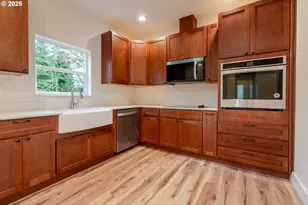 1423 45th Ave, Sweet Home, OR 97386 - Photo 10