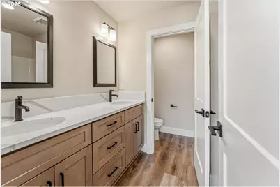 18694 SW Judith Ln, Beaverton, OR 97003 - Photo 18