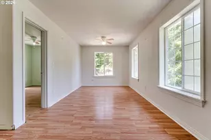 667 Kamapheema Pl, Eugene, OR 97405 - Photo 28