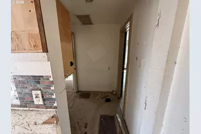 402 Geary St, Albany, OR 97321 - Photo 8