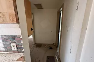 402 Geary St, Albany, OR 97321 - Photo 8