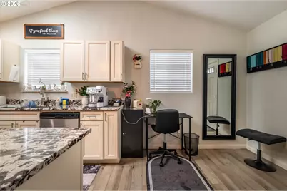 1080 State St, North Bend, OR 97459 - Photo 38