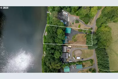 415 Burchard Dr, Scottsburg, OR 97473 - Photo 42