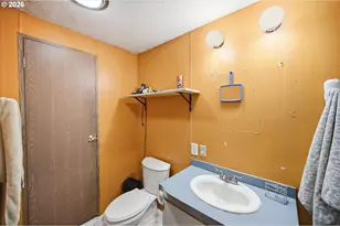 22740 NE Hwy 240, Newberg, OR 97132 - Photo 36