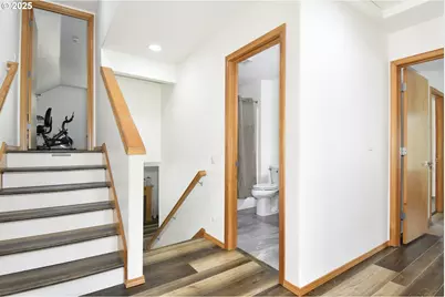 2036 NW Woodland Dr, McMinnville, OR 97128 - Photo 22