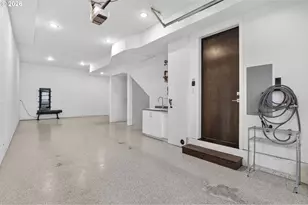 5248 NE Couch St, Portland, OR 97213 - Photo 34