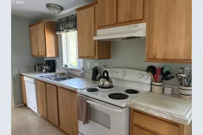 250 Schoolhouse Dr, Dayville, OR 97825 - Photo 4