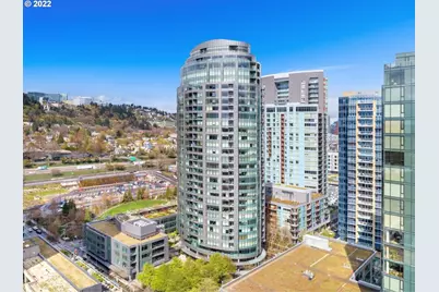 3601 S River Pkwy #407, Portland, OR 97239 - Photo 1