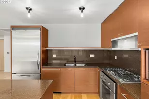 3601 S River Pkwy, Portland, OR 97239 - Photo 8