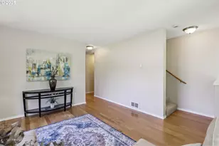 4412 SE 101st Ave, Portland, OR 97266 - Photo 6