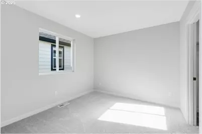 19035 SW Eureka Ln, Beaverton, OR 97007 - Photo 14