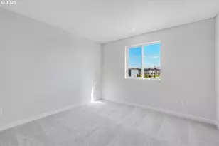 19035 SW Eureka Ln, Beaverton, OR 97007 - Photo 16