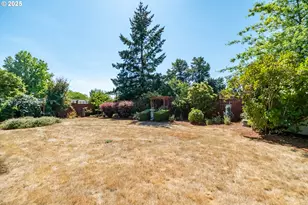 2040 NW 23rd St, Corvallis, OR 97330 - Photo 48