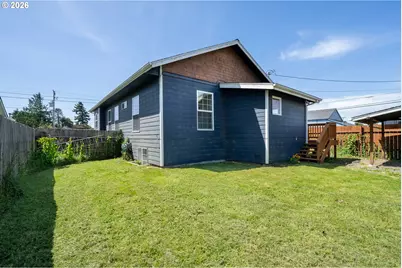 1802 8th St, Tillamook, OR 97141 - Photo 36