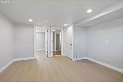 1802 8th St, Tillamook, OR 97141 - Photo 28
