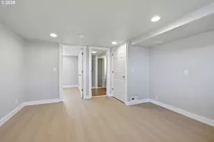1802 8th St, Tillamook, OR 97141 - Photo 28