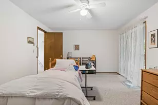 64890 E Mountain Meadow Ln, Rhododendron, OR 97049 - Photo 18