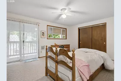 64890 E Mountain Meadow Ln, Rhododendron, OR 97049 - Photo 16