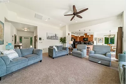 947 S Juniper St, Rockaway Beach, OR 97136 - Photo 6