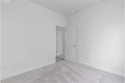 702 Tigerlily St, Silverton, OR 97381 - Photo 24