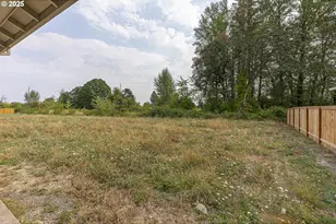 702 Tigerlily St, Silverton, OR 97381 - Photo 28