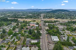 10140 SE Division St, Portland, OR 97266 - Photo 46