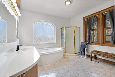 35676 Oak View Dr, Brownsville, OR 97327 - Photo 16