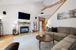 35676 Oak View Dr, Brownsville, OR 97327 - Photo 4