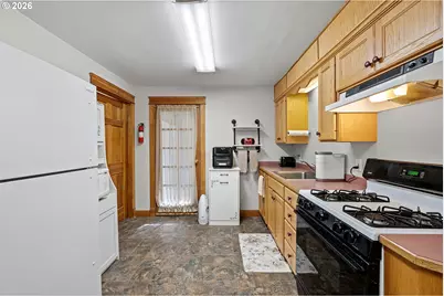 35676 Oak View Dr, Brownsville, OR 97327 - Photo 28