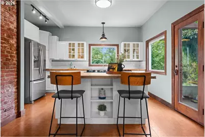 12260 SW Butner Rd, Portland, OR 97225 - Photo 2