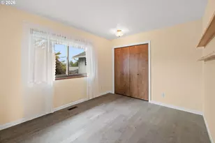 2111 Club House Dr, West Linn, OR 97068 - Photo 20