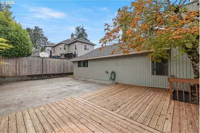 2111 Club House Dr, West Linn, OR 97068 - Photo 40