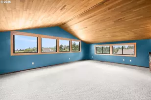 2111 Club House Dr, West Linn, OR 97068 - Photo 8