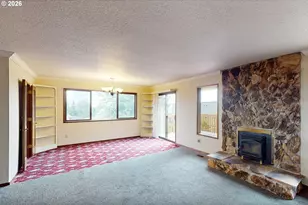 2111 Club House Dr, West Linn, OR 97068 - Photo 10