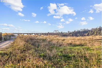 945 NE Commercial St, Waldport, OR 97394 - Photo 24