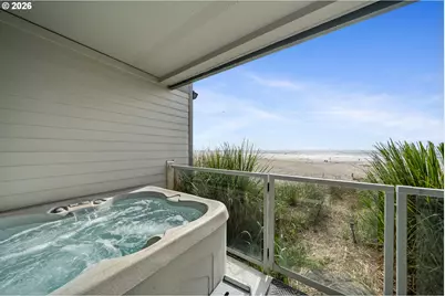 150 N Pacific St, Rockaway Beach, OR 97136 - Photo 32