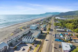 150 N Pacific St, Rockaway Beach, OR 97136 - Photo 34