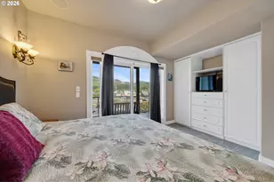 150 N Pacific St, Rockaway Beach, OR 97136 - Photo 24