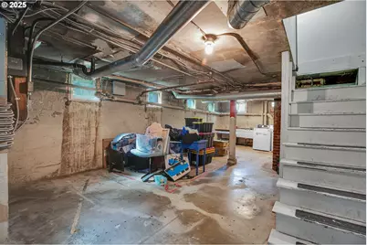 1626 SE Alder St, Portland, OR 97214 - Photo 2