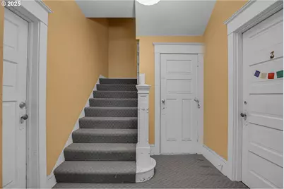 1626 SE Alder St, Portland, OR 97214 - Photo 10