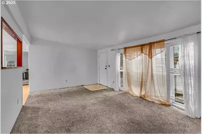 4882 NE Lancaster Dr #127, Salem, OR 97305 - Photo 14