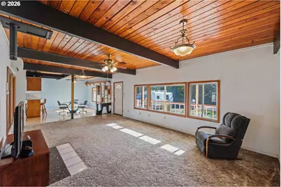 87463 McTimmons Ln, Bandon, OR 97411 - Photo 10