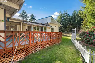 87463 McTimmons Ln, Bandon, OR 97411 - Photo 30