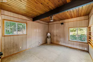 87463 McTimmons Ln, Bandon, OR 97411 - Photo 28