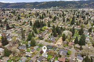 8817 N Hartman St, Portland, OR 97203 - Photo 36